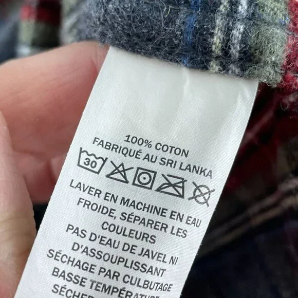 L.L. Bean Mens Traditional Button-Down Shirt M-REG 100% Cotton Gray/Red 2191 - Picture 4 of 8